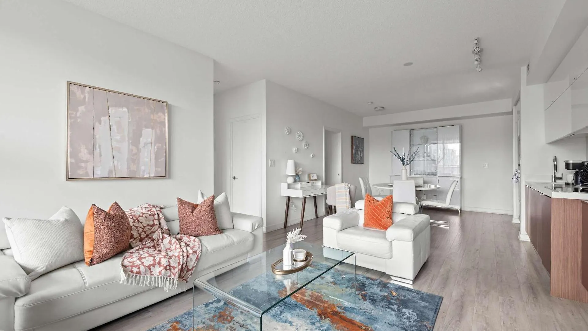 Elegant 3Br Condo W Parking In Τορόντο 0*,  Καναδάς