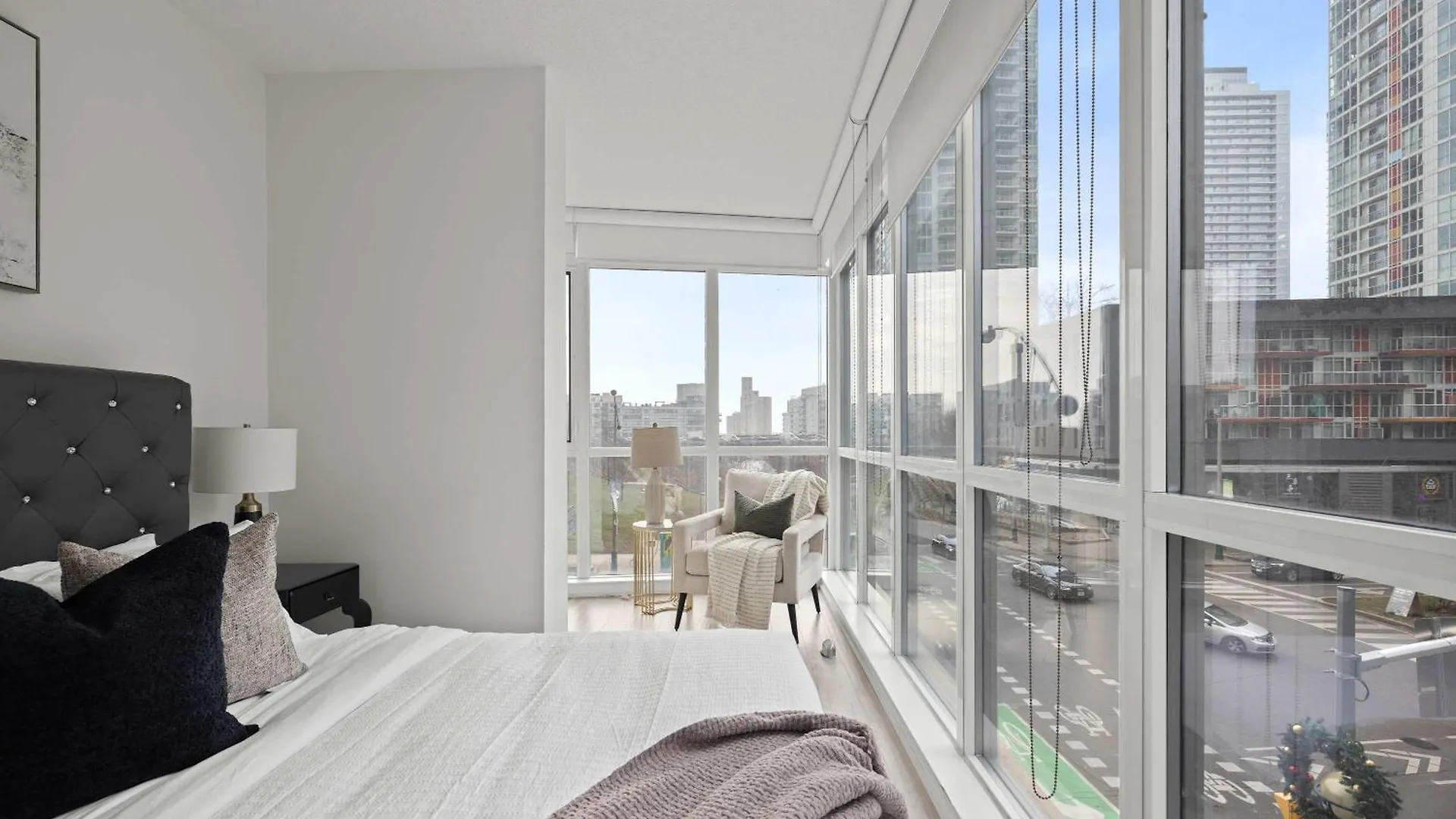Apartman Elegant 3Br Condo W Parking In Toronto Kanada